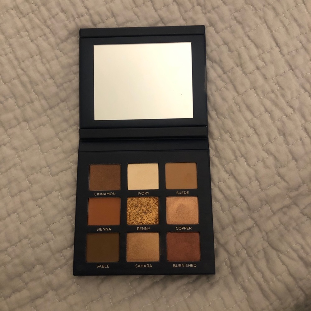 BeautyCounter Classic Eyeshadow Palette
